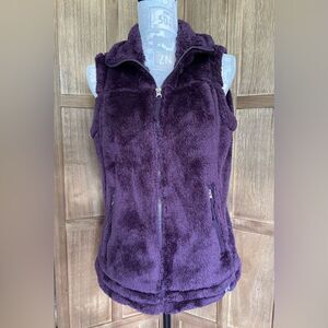 EUC. Free Country Purple fur vest.